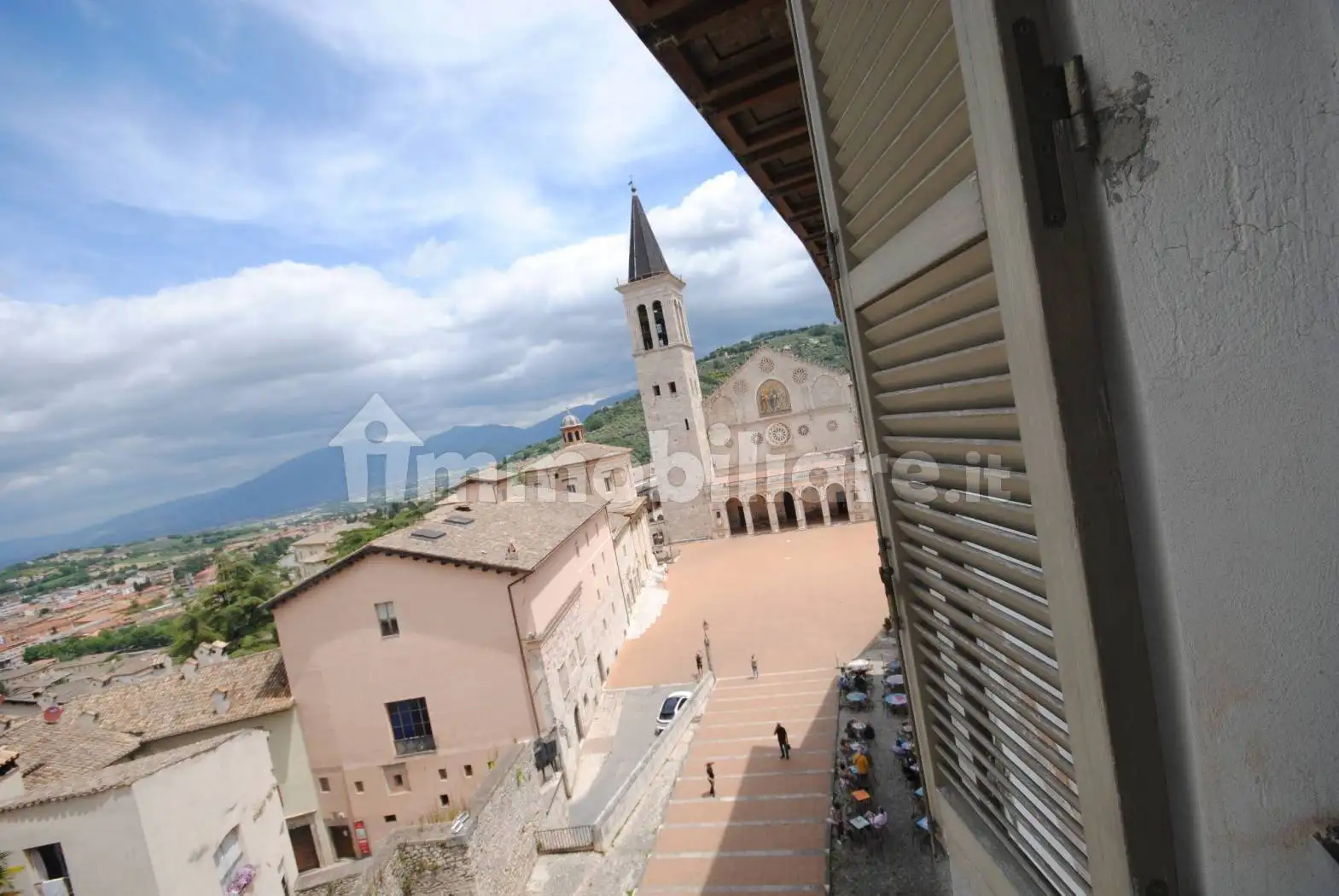 Quadrilocale ottimo stato, su più livelli, Centro Storico, Spoleto - foto 5