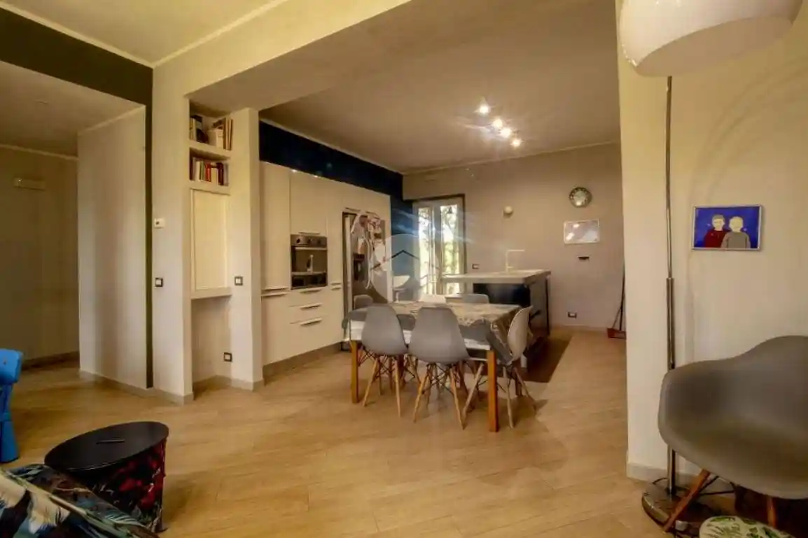 Villa in vendita a Palombara Sabina