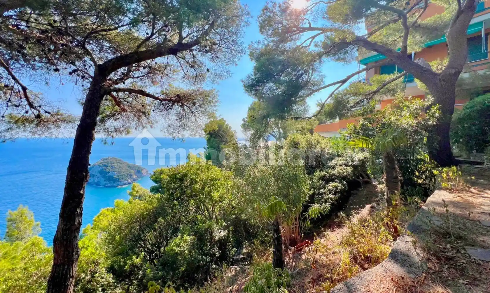 Appartamento in vendita a Bergeggi