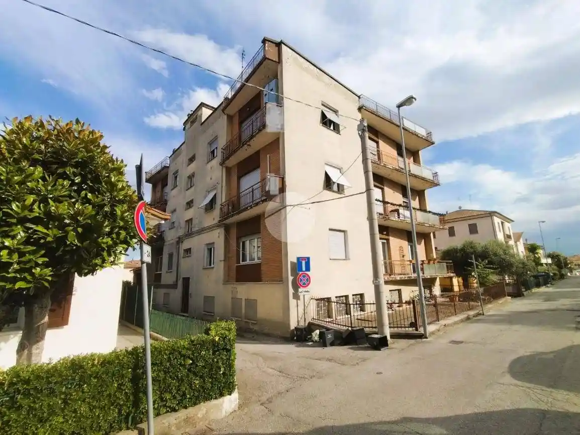 Appartamento in vendita a Colli al Metauro