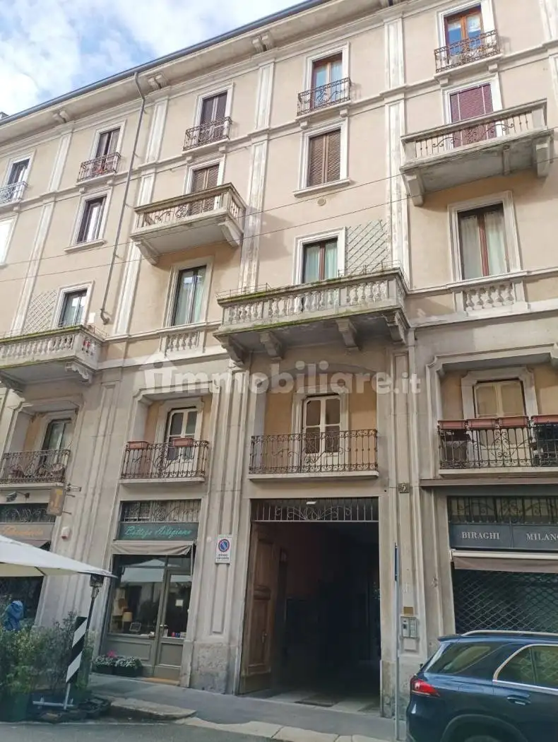 Apartment in vendita a Milan