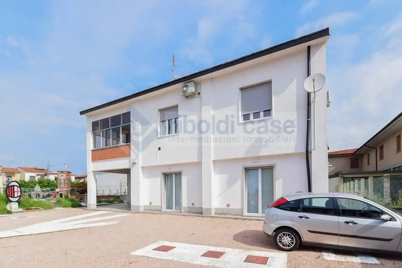 Villa in vendita a Seregno