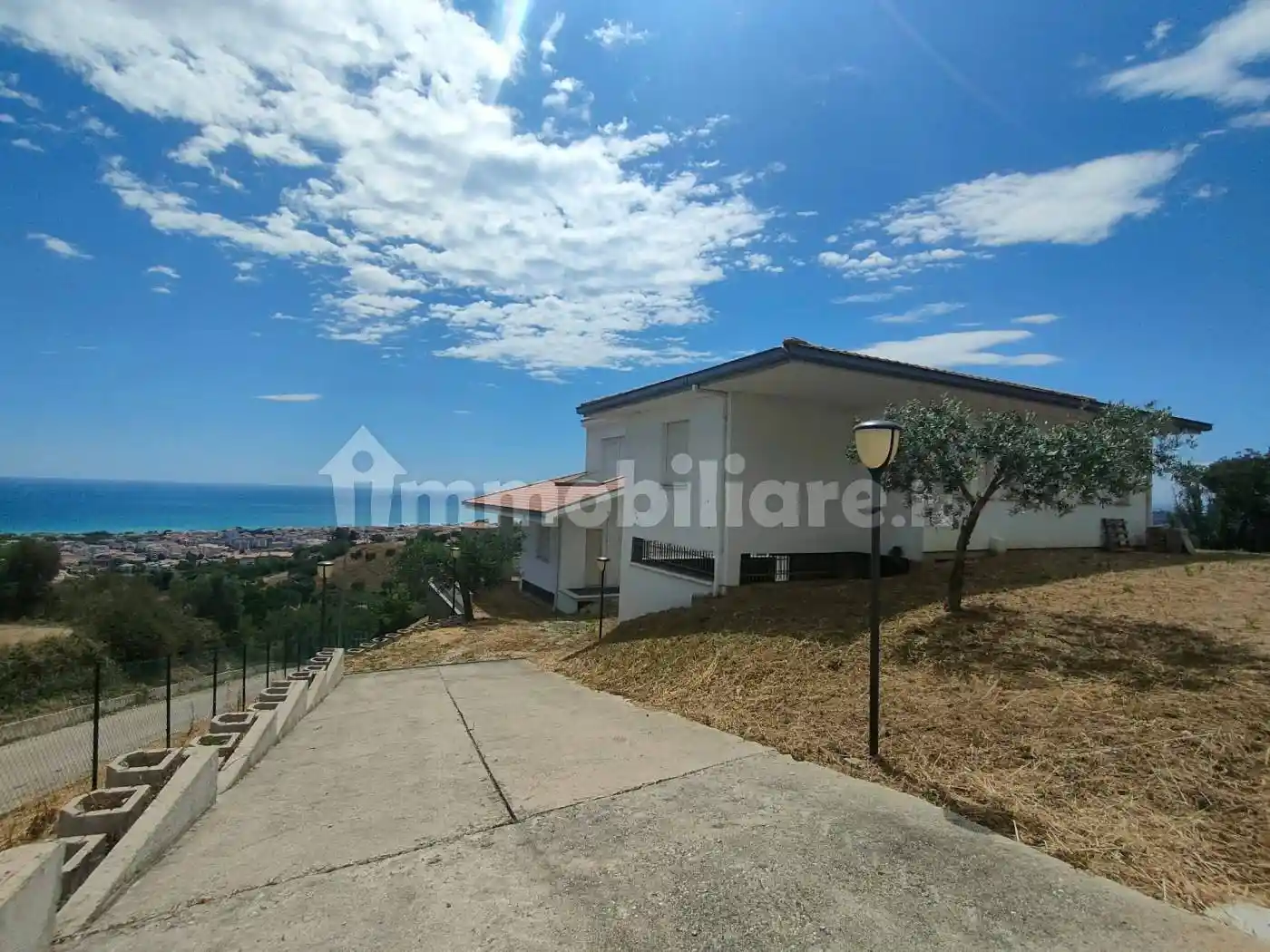 Villa bifamiliare via Tassenara, Colle San Giovanni, Tortoreto - foto 2