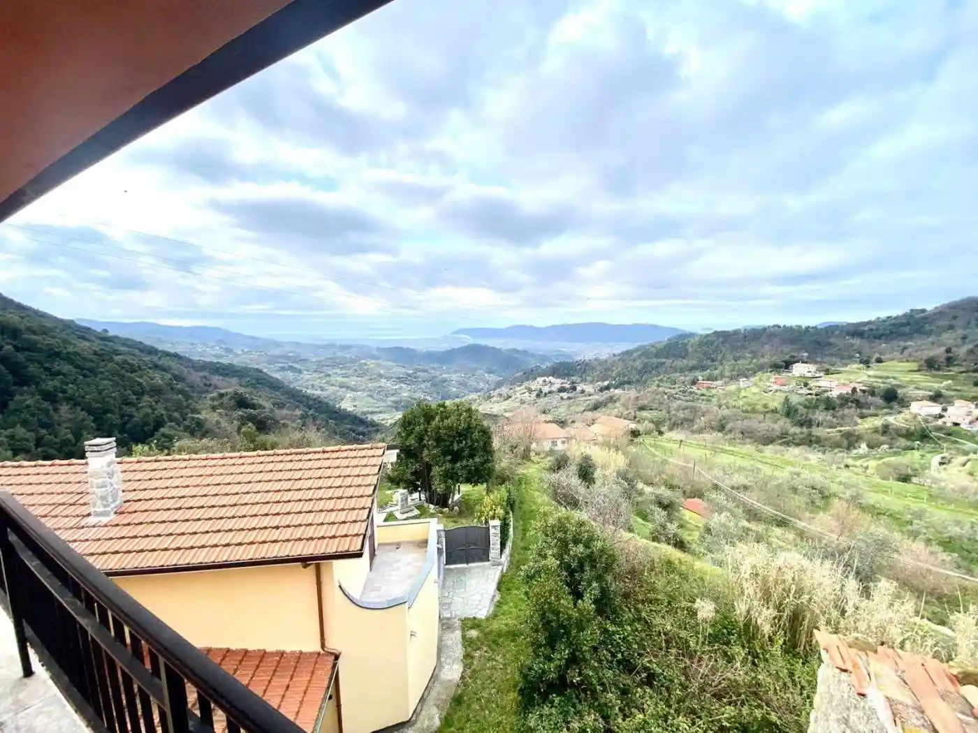 Appartamento in vendita a Fosdinovo