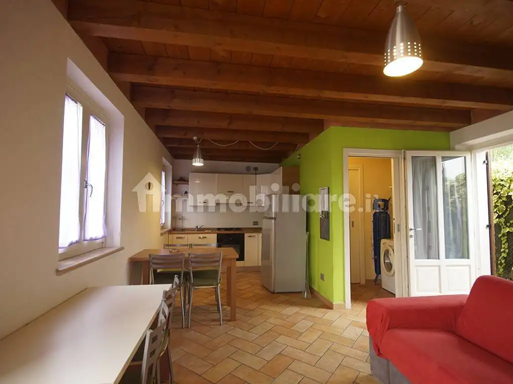 Appartamento in affitto a Castelnuovo del Garda