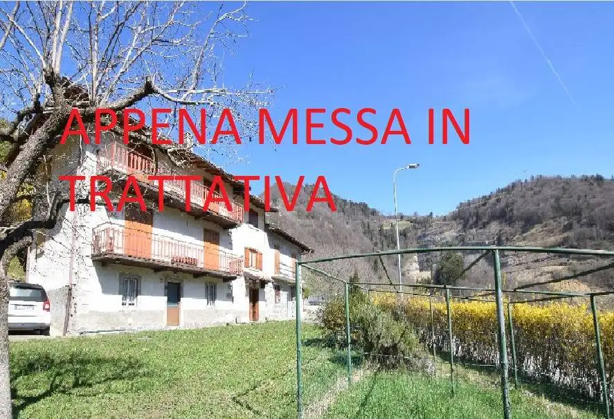 Villetta a schiera in vendita a Dossena