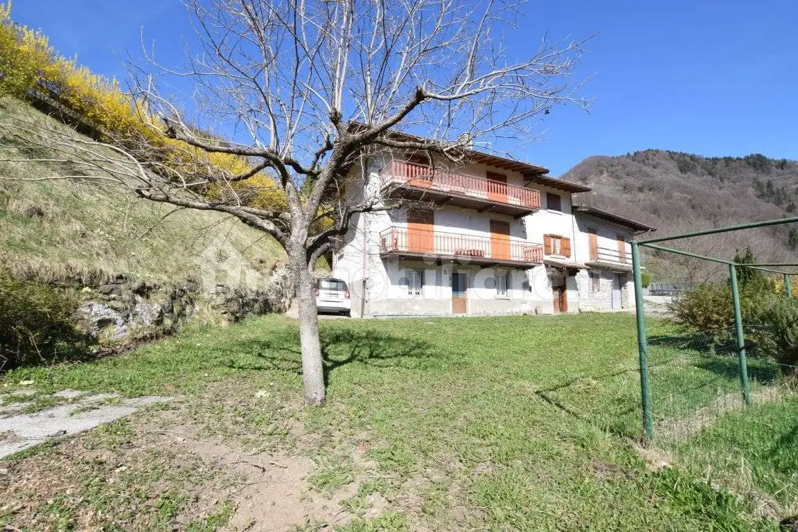 Villa a schiera via Ca' Cadene, Dossena - foto 3