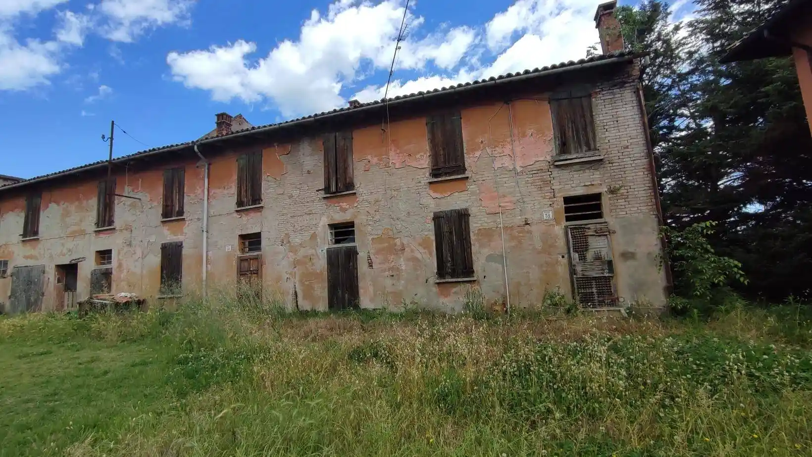Palazzo - Edificio in vendita a Bologna
