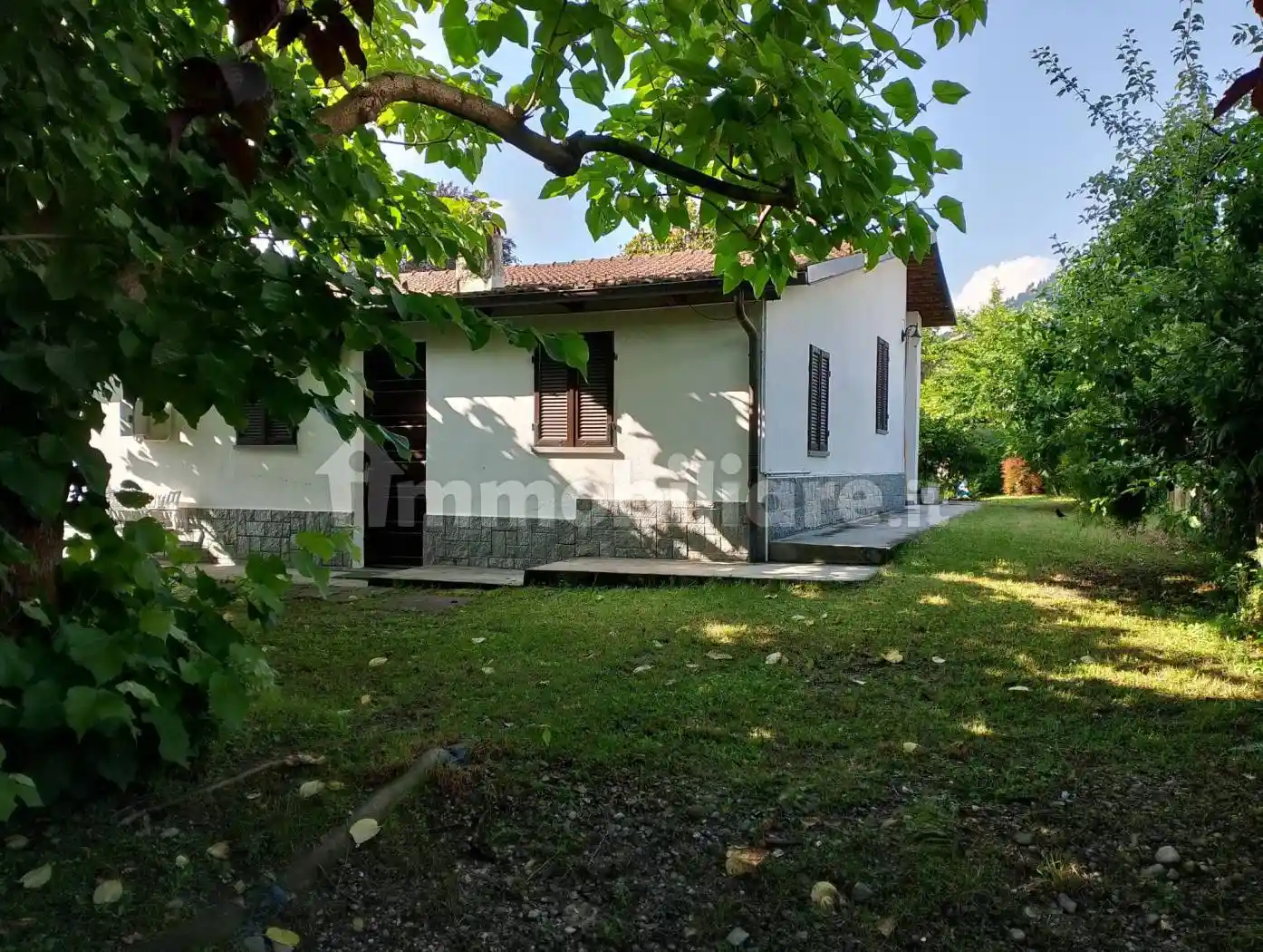 Villa in vendita a Barge