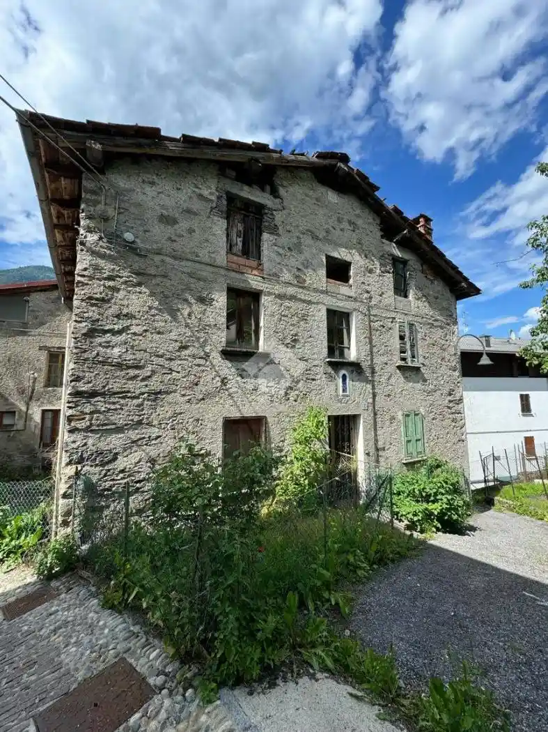 Casa indipendente in vendita a Corteno Golgi