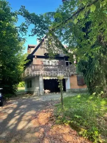 Rustico - Casale in vendita a Asti