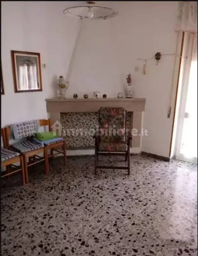 Appartamento in vendita a Isili