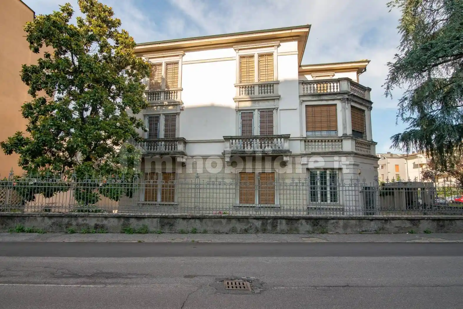 Villa in vendita a Lodi
