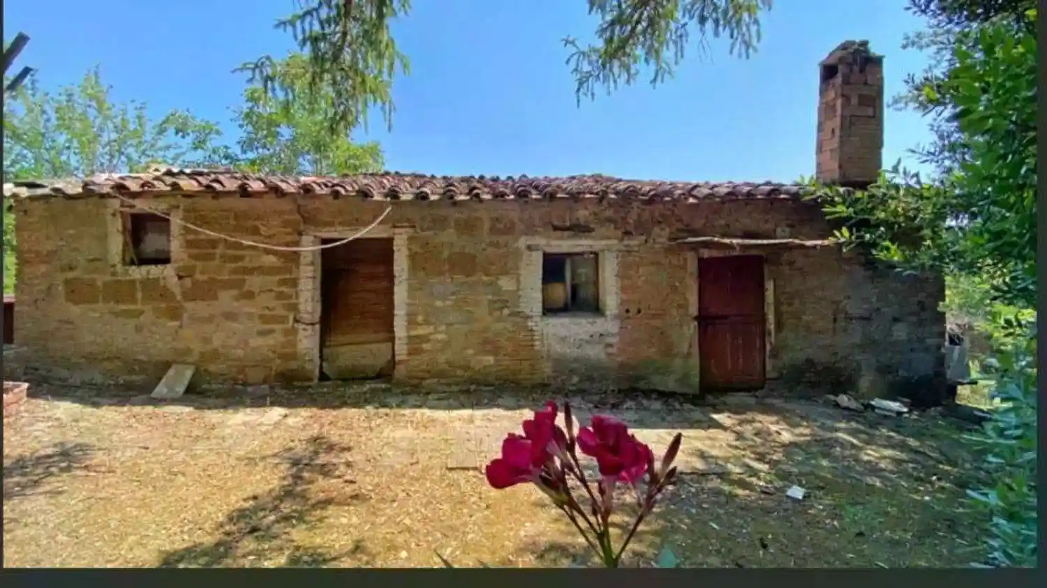 Rustico - Casale in vendita a Perugia