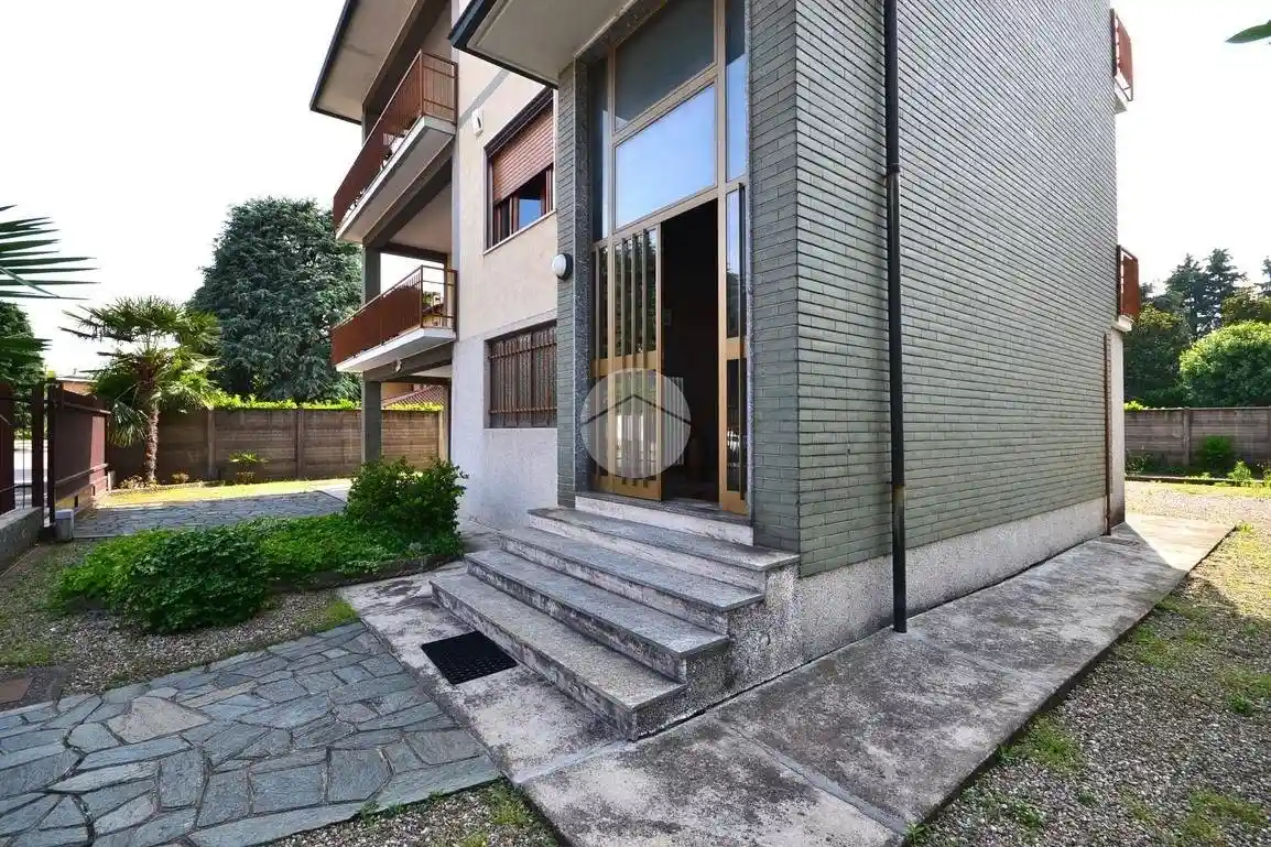 Villa in vendita a Vittuone