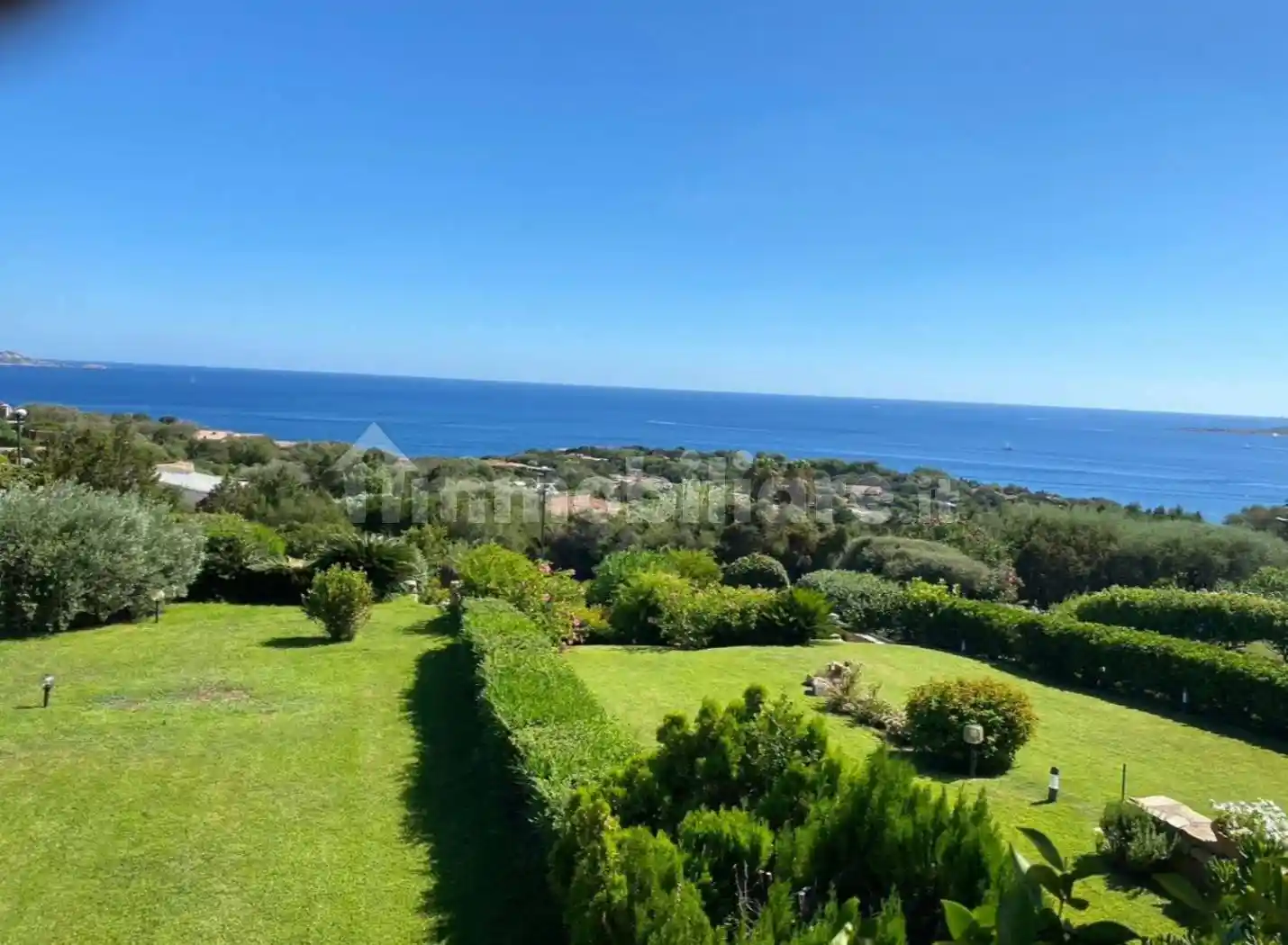 Villa in vendita a Olbia