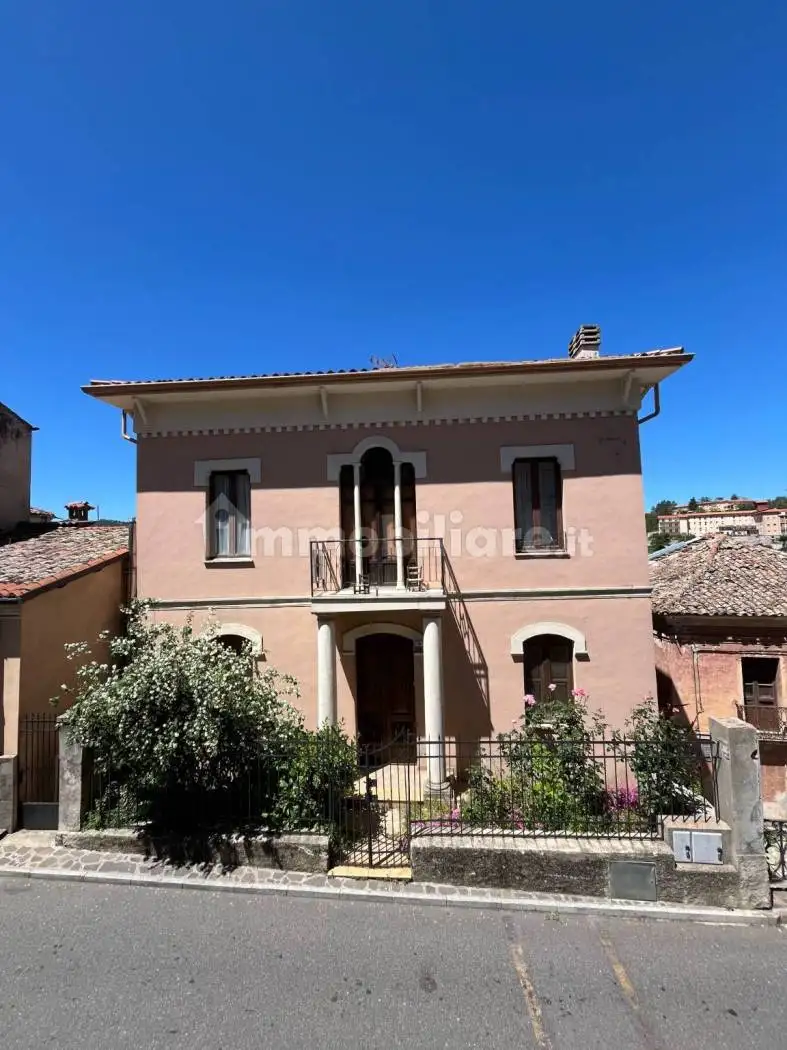 Villa in vendita a Aritzo