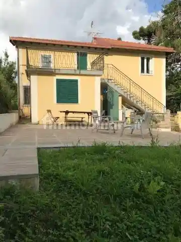 Villa in vendita a Cogorno