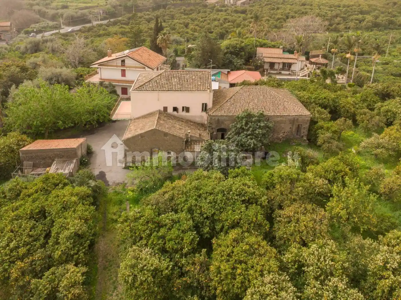 Rustico - Casale in vendita a Fiumefreddo di Sicilia