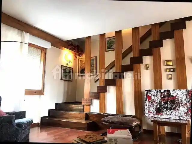 Casa indipendente in vendita a Montecatini-Terme