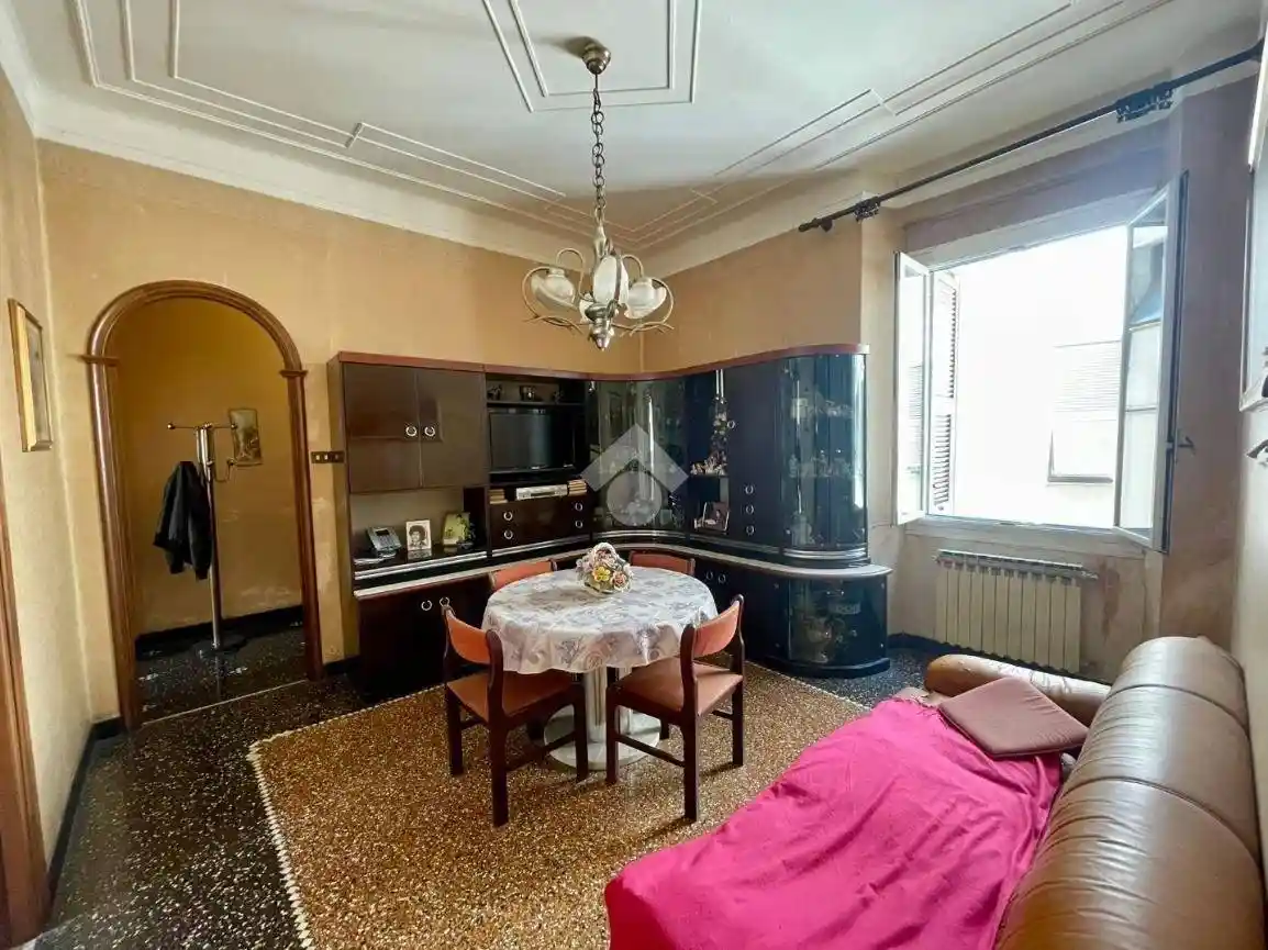 Appartamento in vendita a Genova