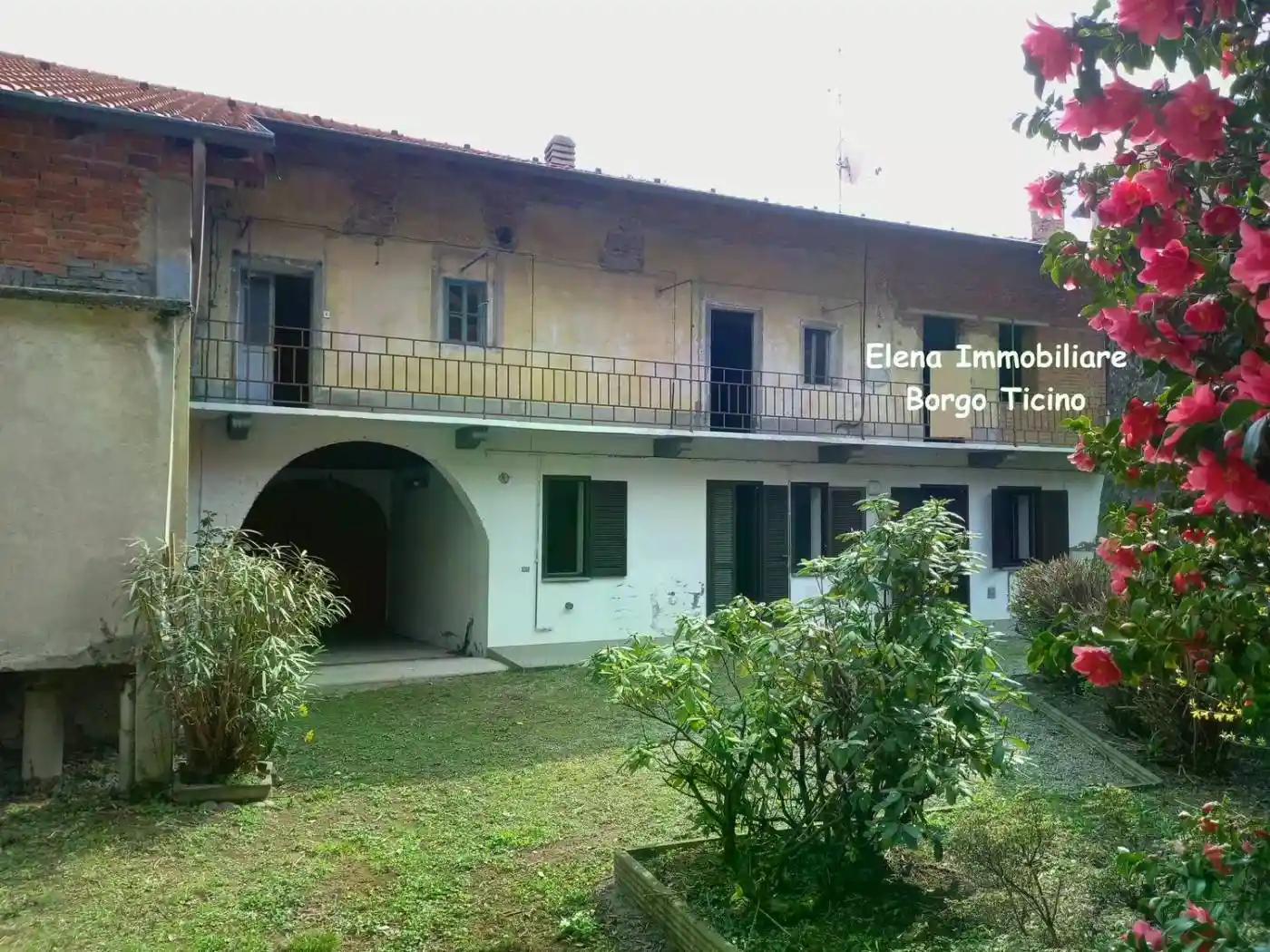 Rustico - Casale in vendita a Borgo Ticino