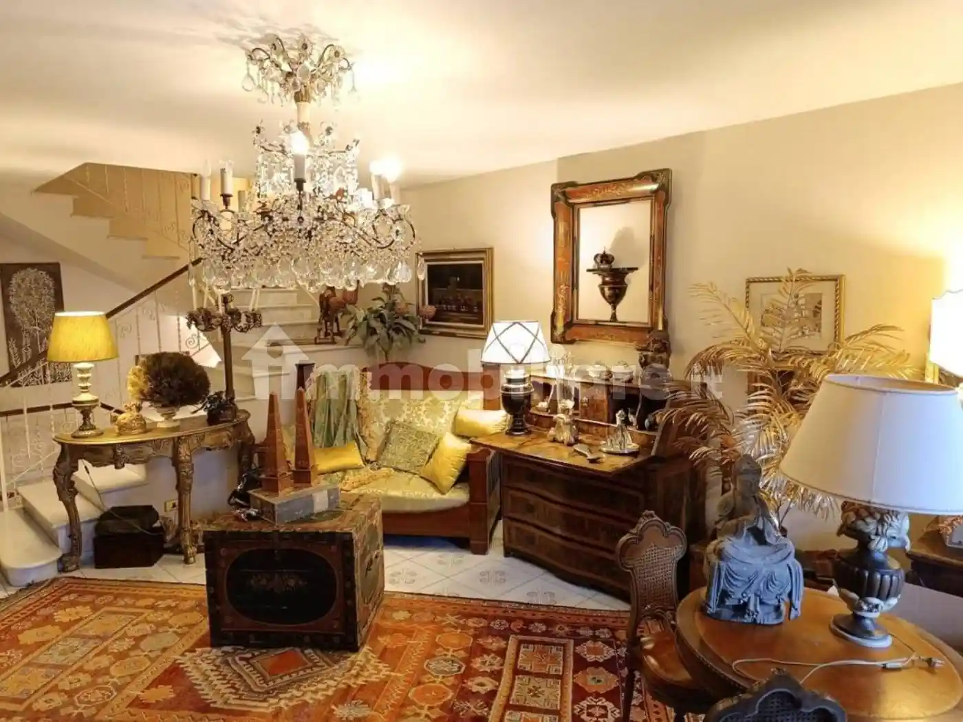 Villa in vendita a Carrara