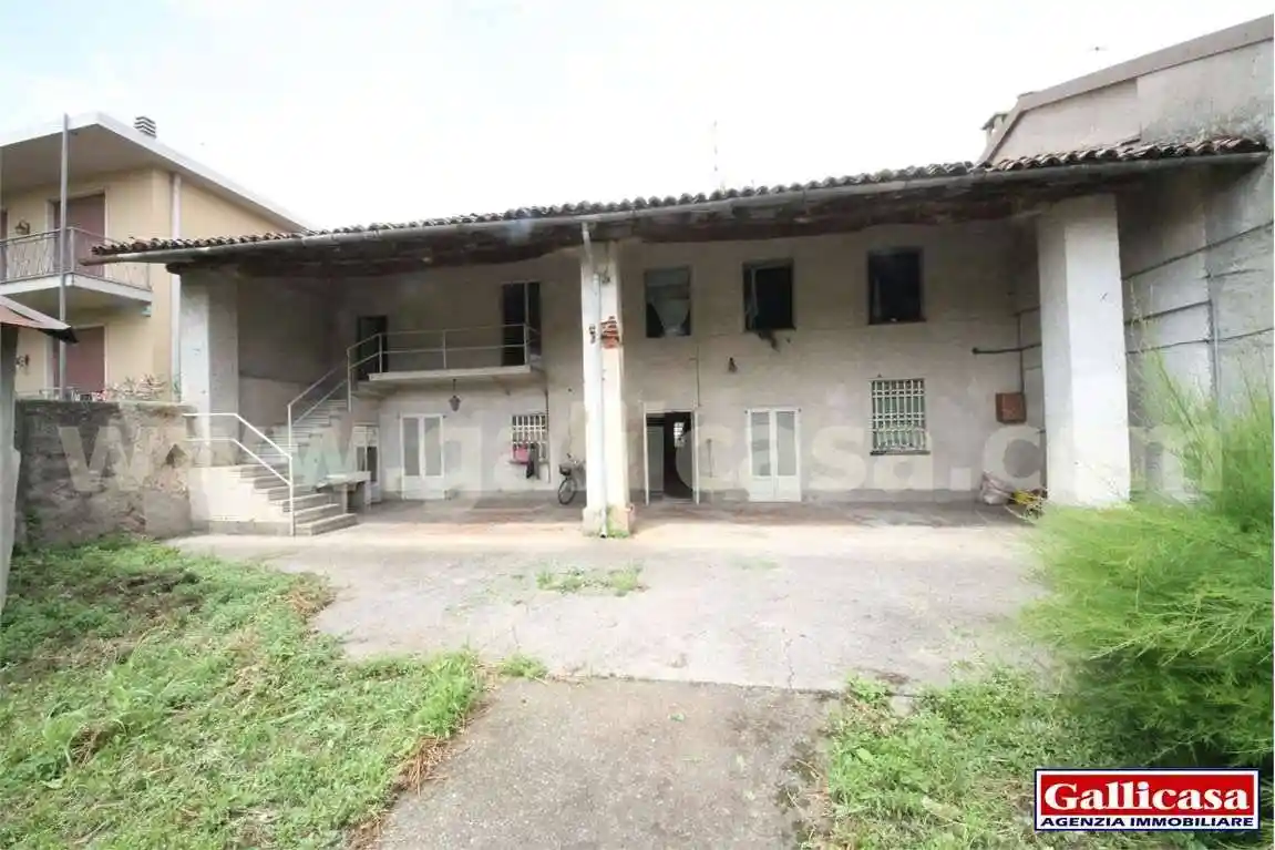 Rustico - Casale in vendita a Castrezzato