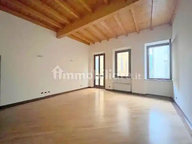 Appartamento in affitto a Parma