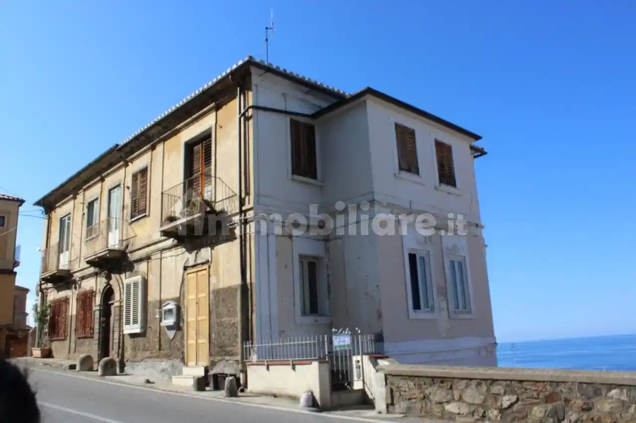 Appartamento in vendita a Pizzo