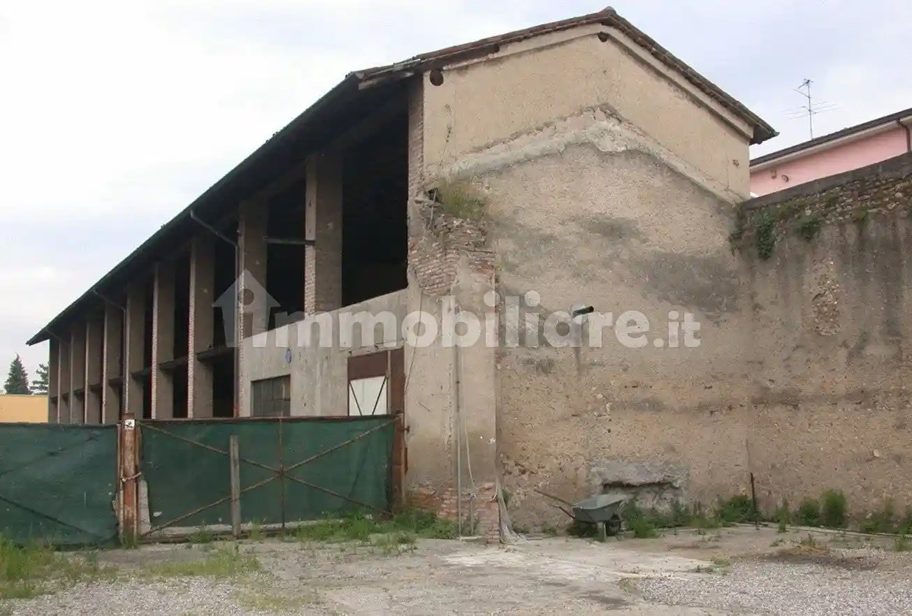 Rustico - Casale in vendita a Dalmine