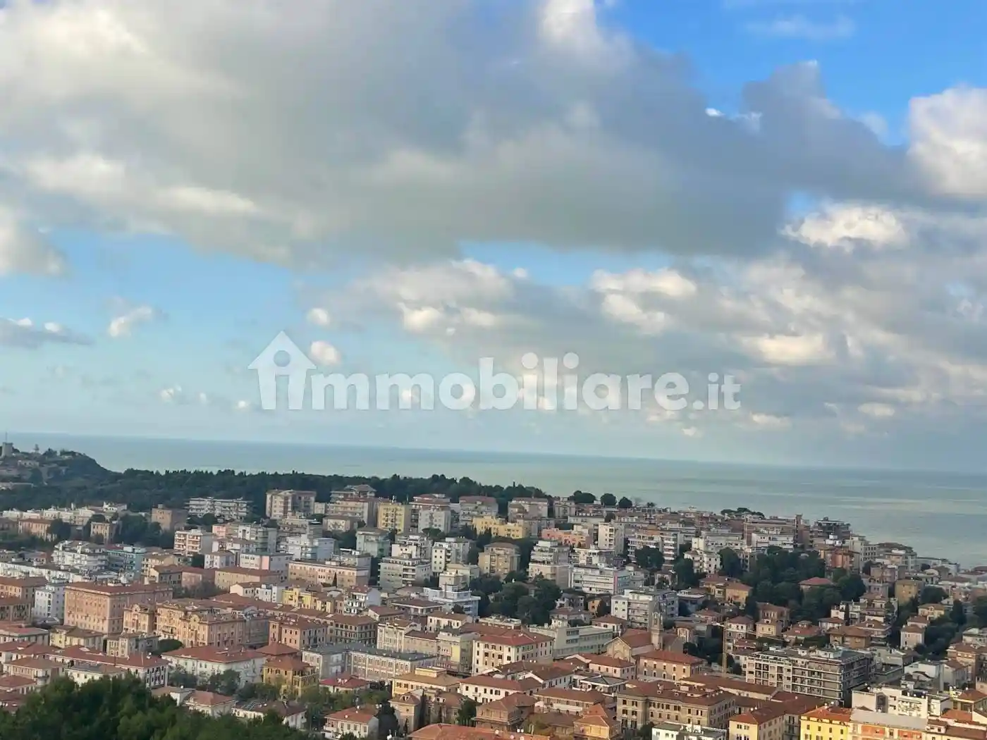 Appartamento in vendita a Ancona