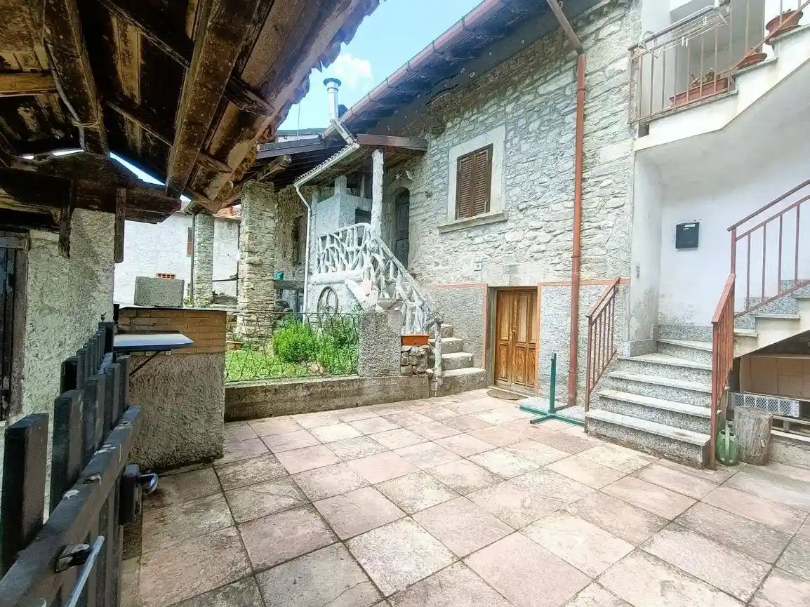 Casa indipendente in vendita a Borghetto di Borbera