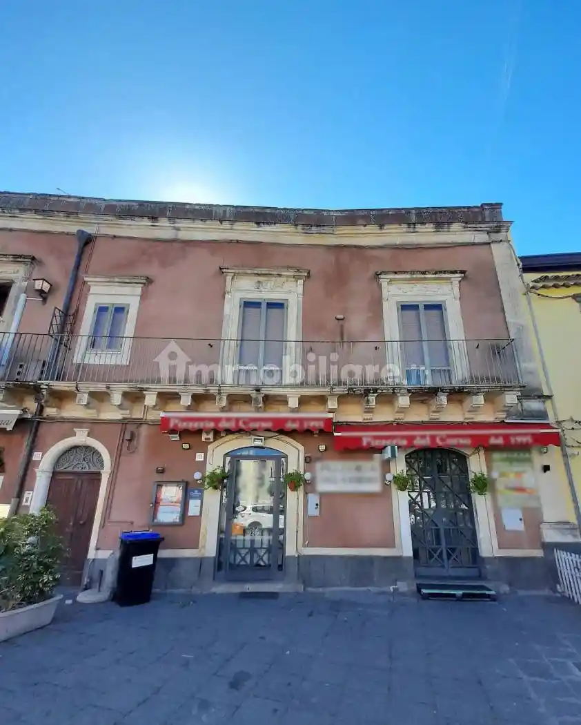 Casa indipendente in vendita a Pedara