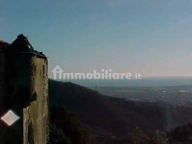 Villa in vendita a Fosdinovo