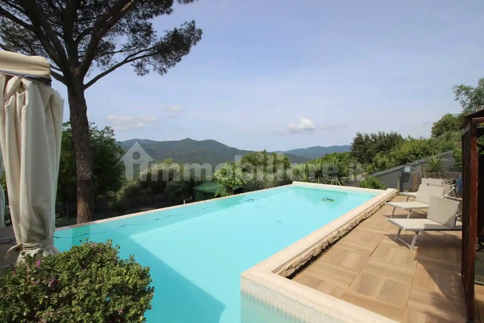 Rustico - Casale in vendita a Castiglione della Pescaia