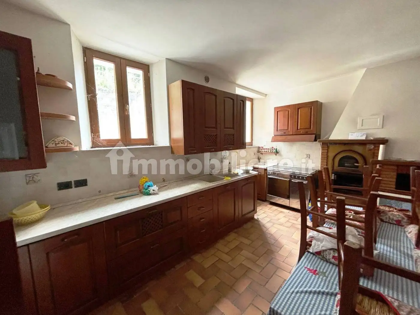 Appartamento in vendita a Pioraco