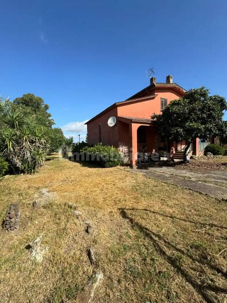 Appartamento in vendita a Aprilia