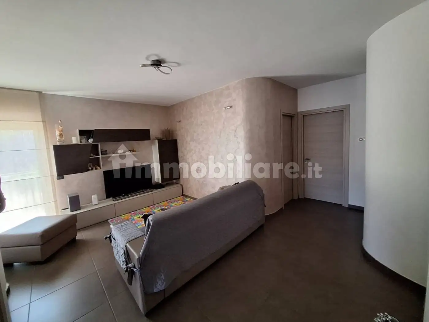 Appartamento in vendita a Leonforte