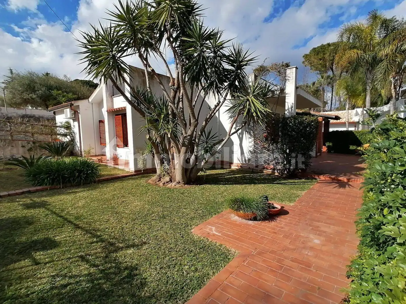 Villa in affitto a Siracusa