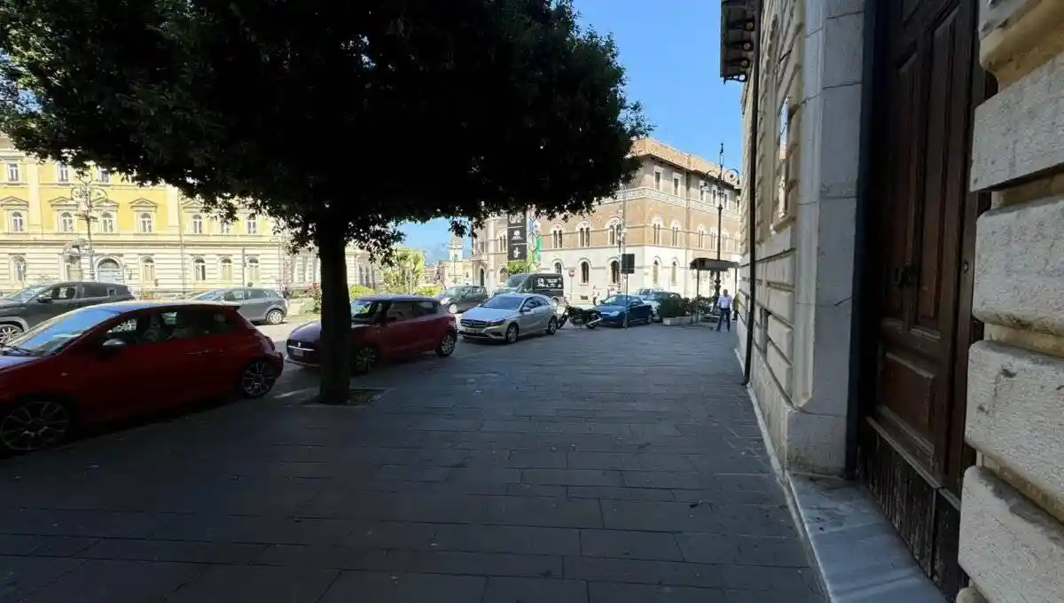 Trilocale piazza 4 Novembre, Centro Storico, Benevento - foto 2