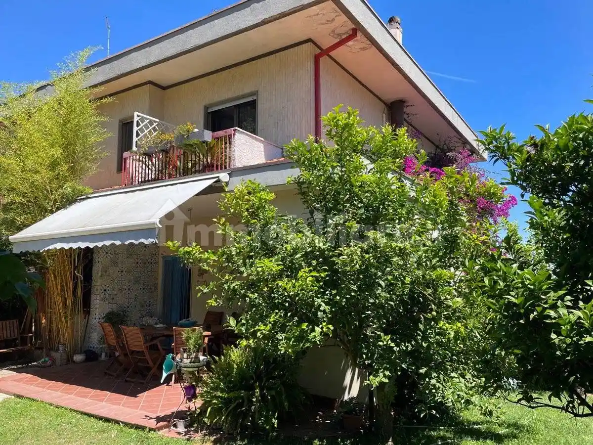 Villa bifamiliare via Lago Isoletta, Colle Pineta - Colle Santo Spirito, Pescara - foto 2