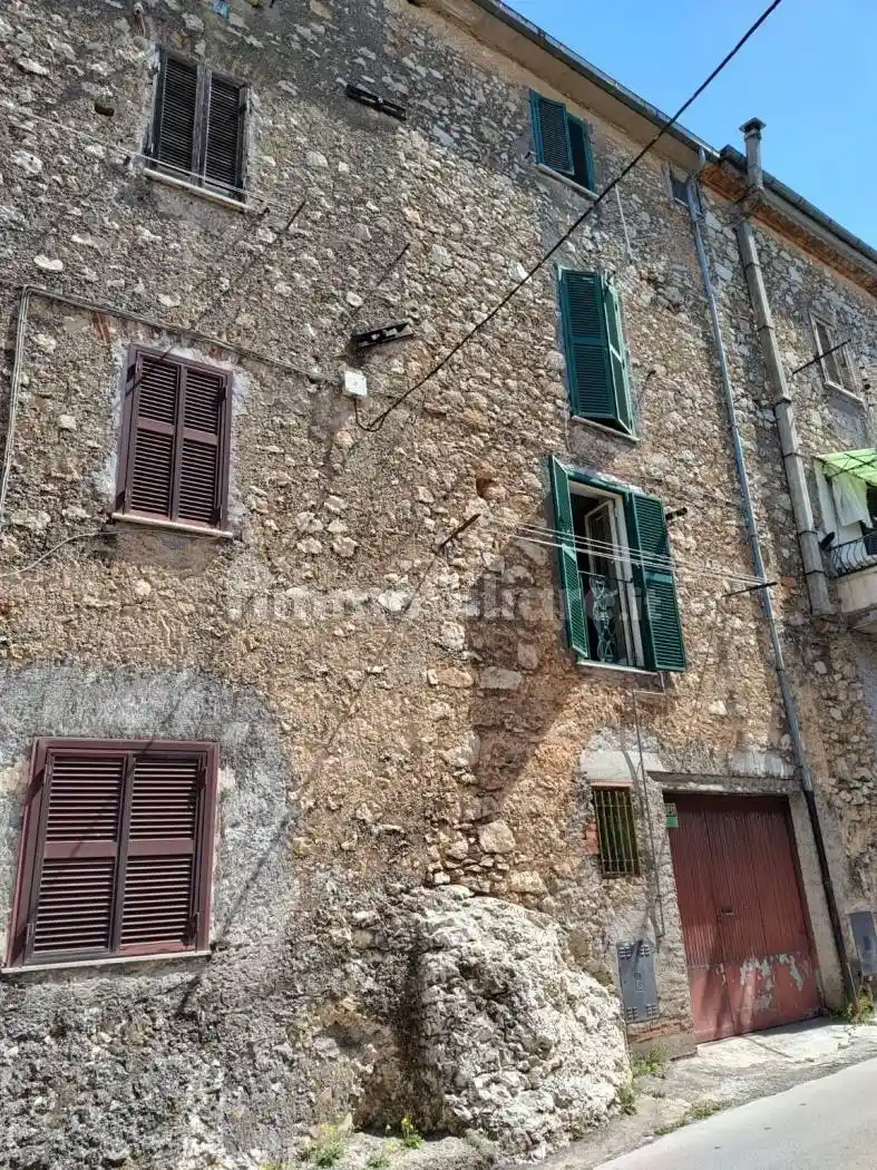 Terratetto unifamiliare via Porta a Valle, Centro, Collepardo - foto 3