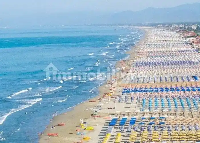 Villetta a schiera in vendita a Viareggio