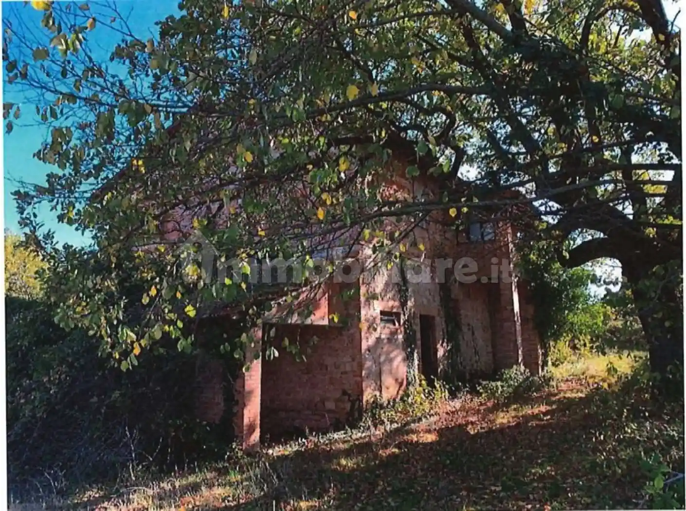 Rustico - Casale in vendita a Marsciano