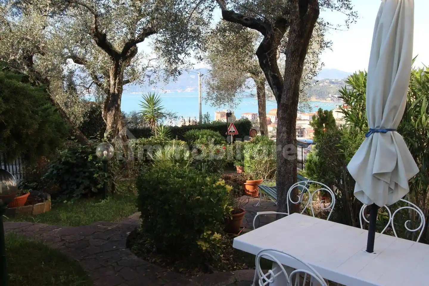 Appartamento in vendita a Lerici