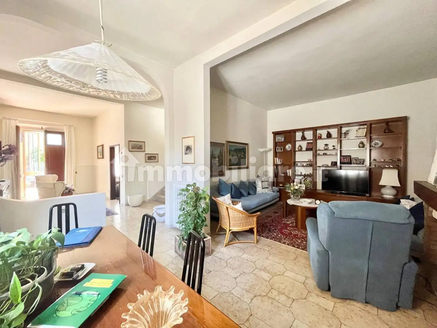 Casa indipendente in vendita a Prato