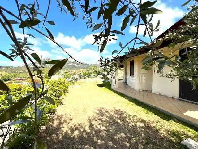 Villa in vendita a Domus De Maria