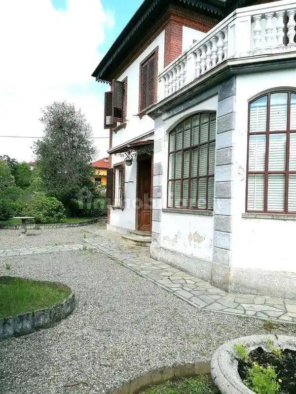 Villa in vendita a Giaveno