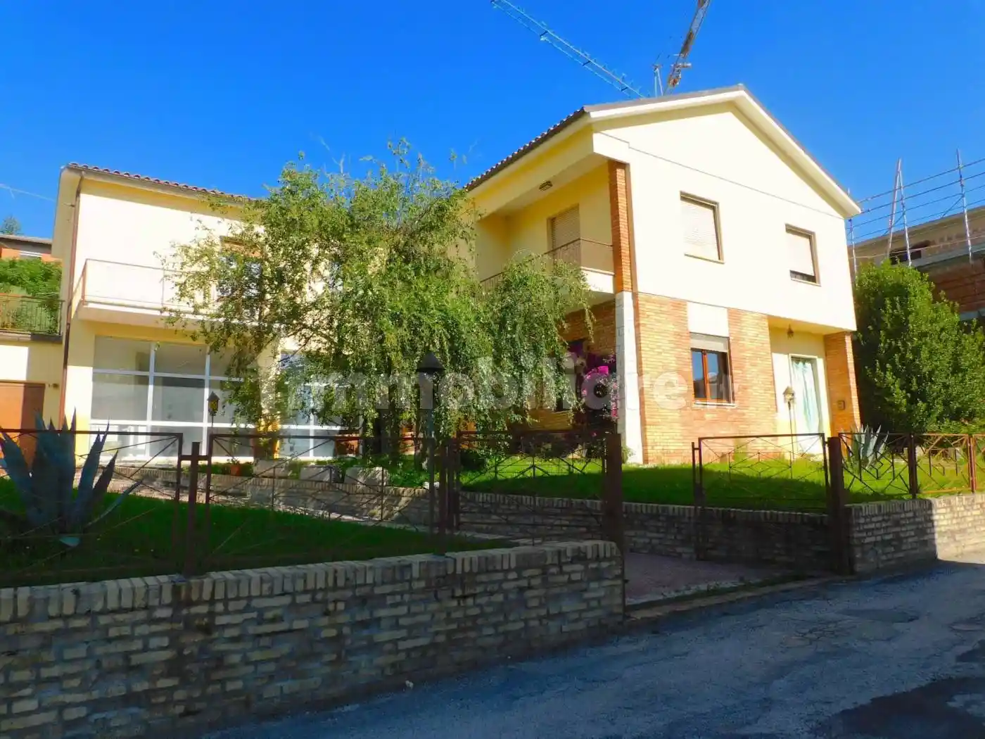 Villa in vendita a Sarnano